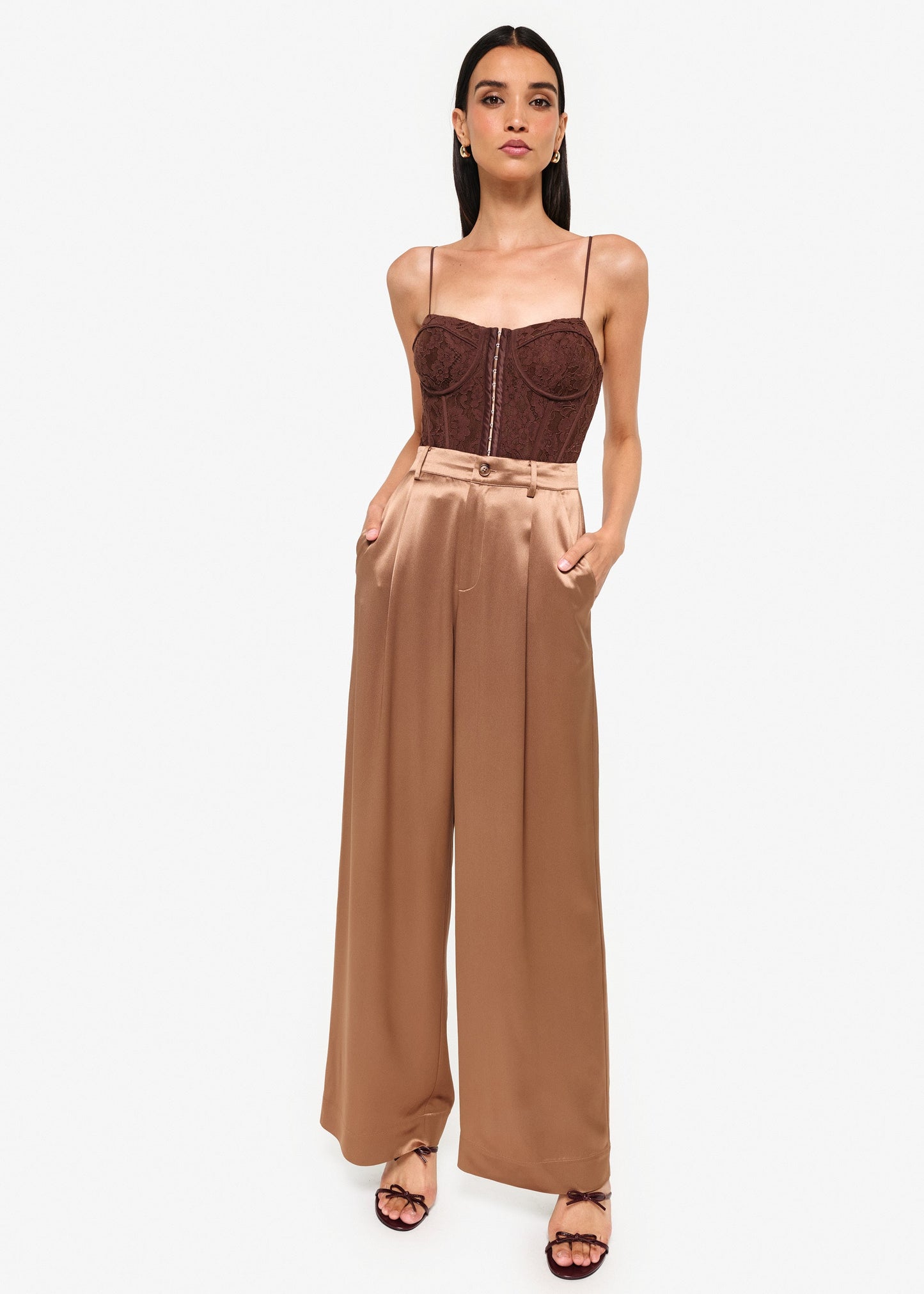 Pantalon large Noura en bref