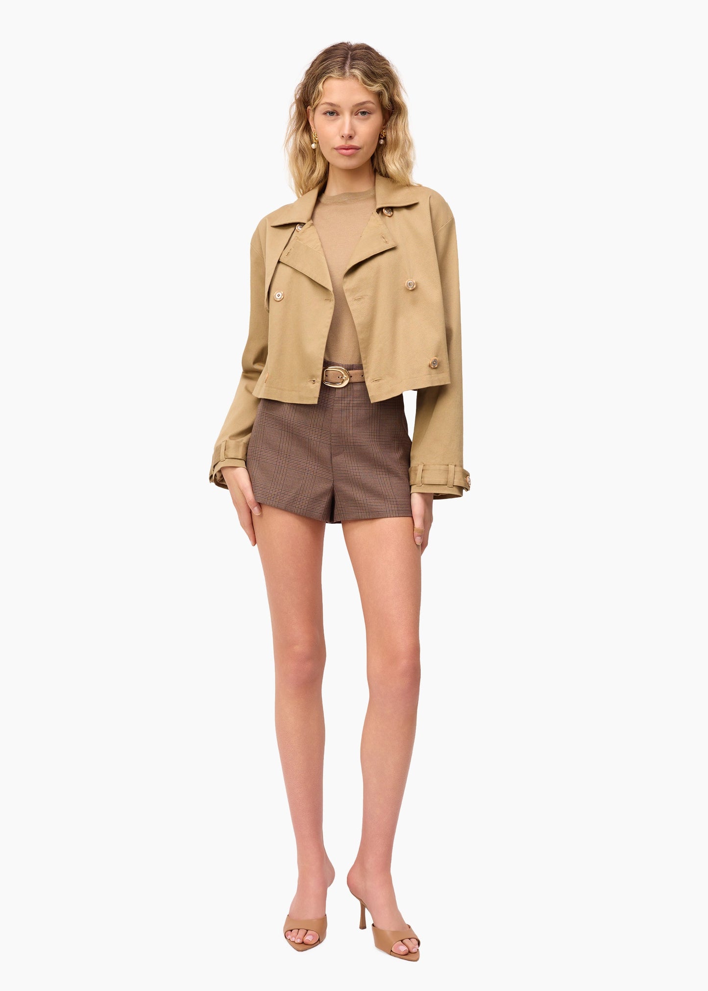 Trench court Evans Miso