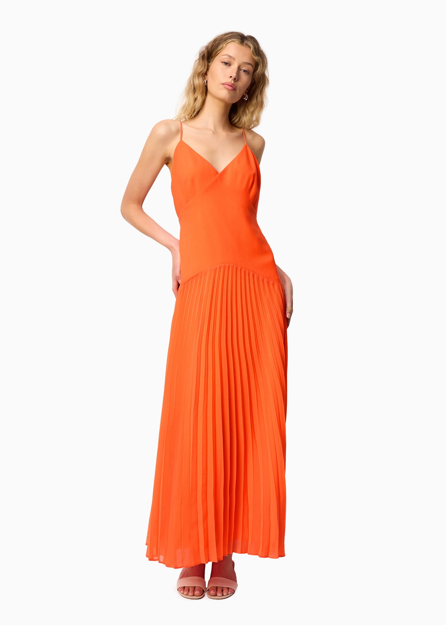 Robe plissée en mousseline de soie Jennelyn Clémentine