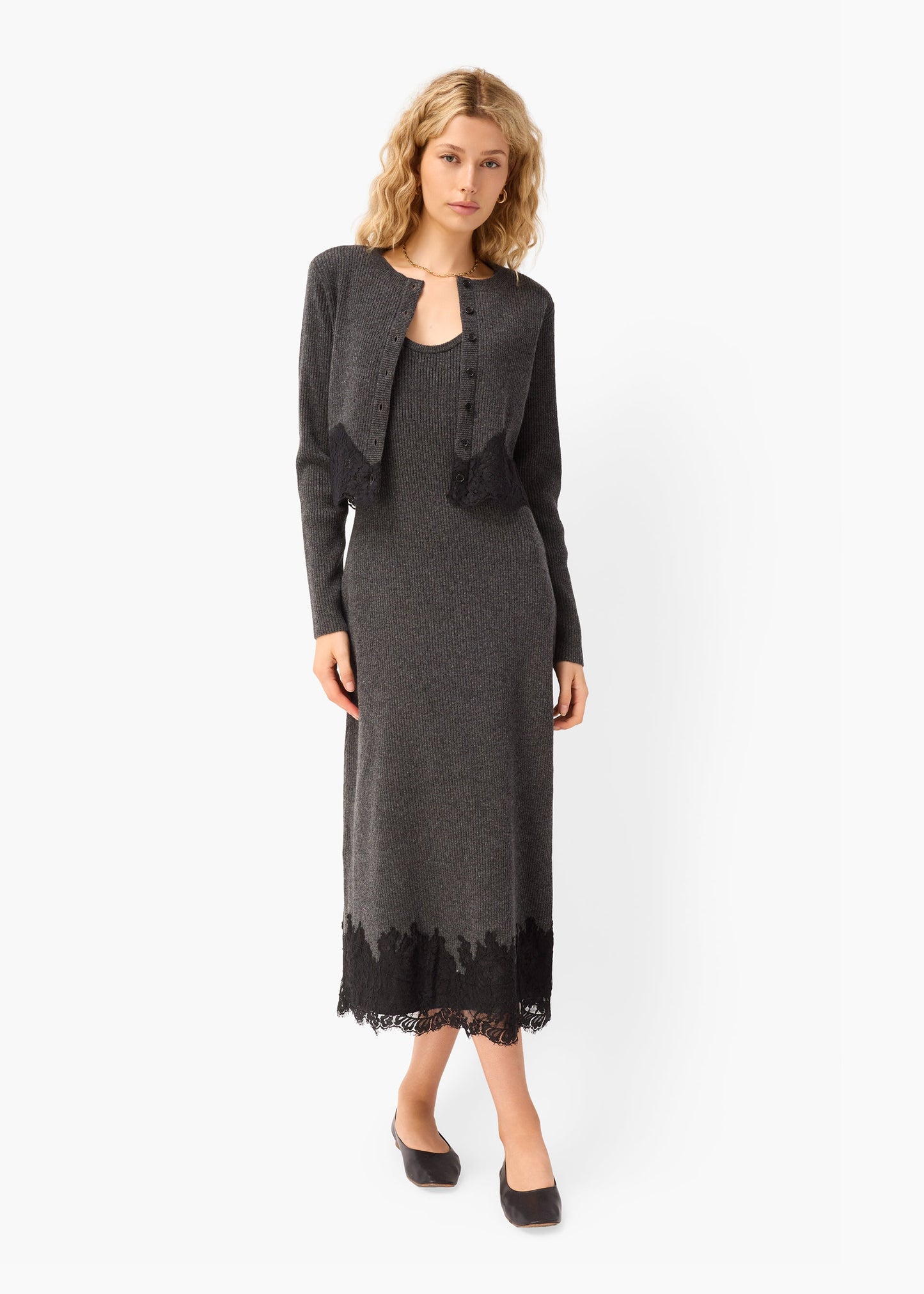 Cardigan court en maille Roxie Carbone