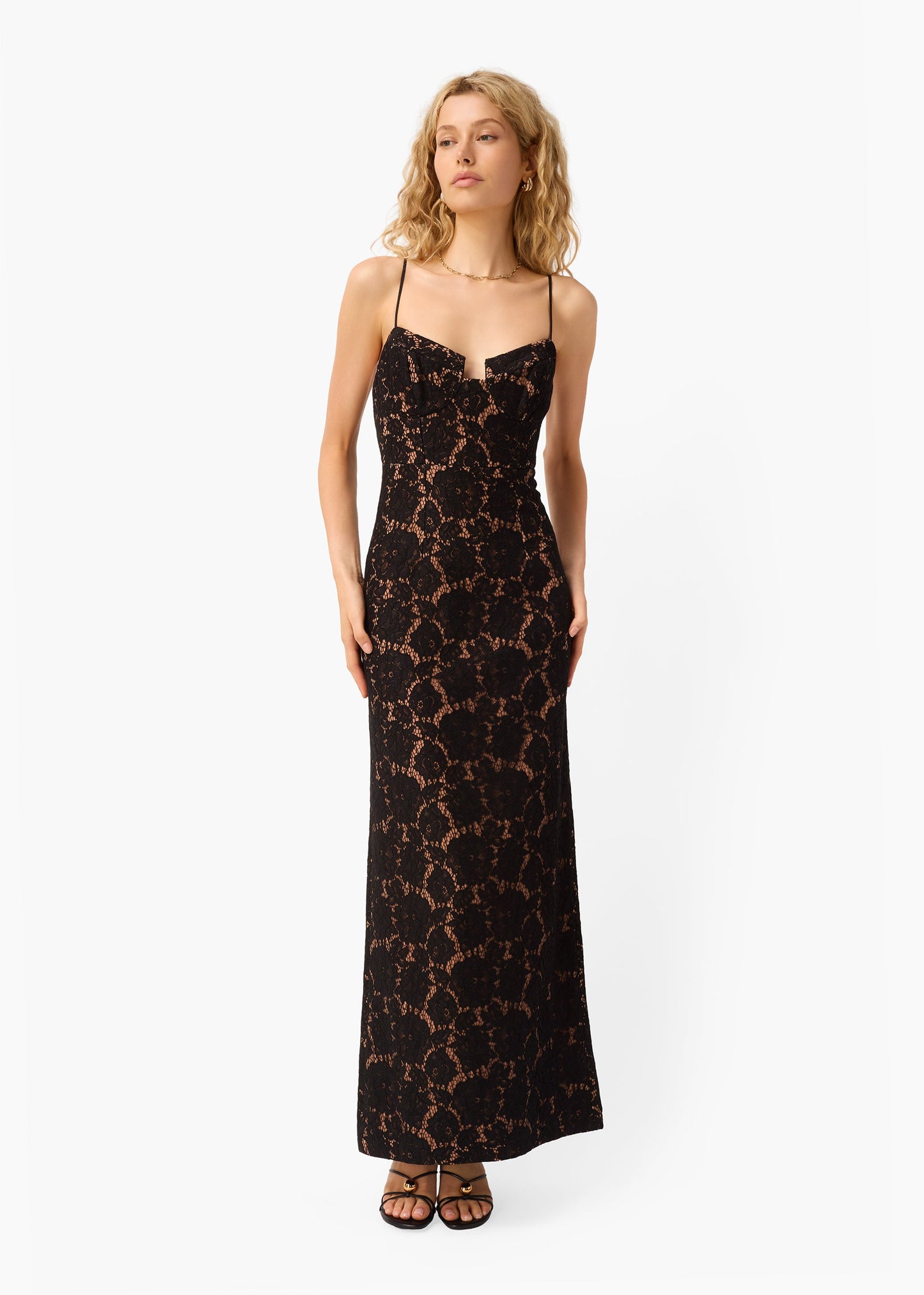 Robe en dentelle Rosaria noire