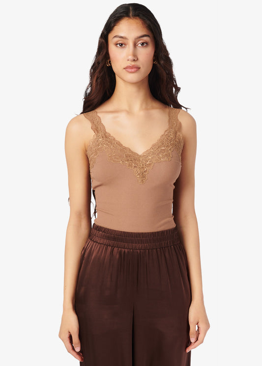 Débardeur en tricot côtelé Lani caramel