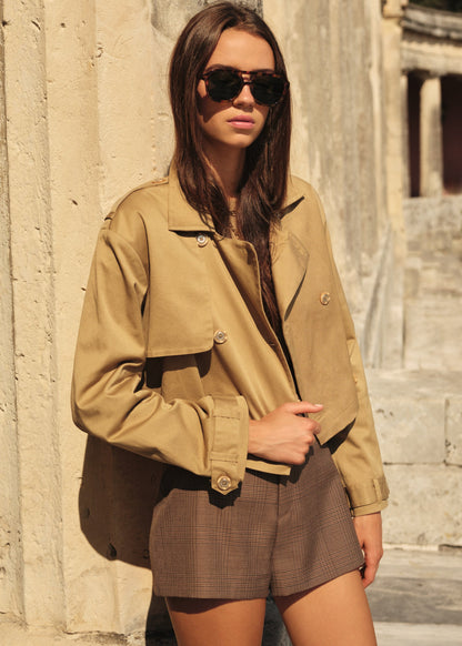Trench court Evans Miso
