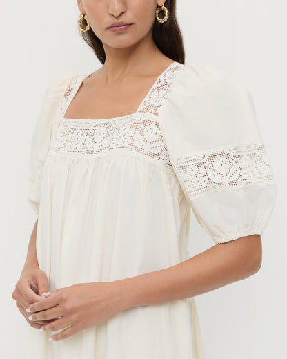 Robe à manches bouffantes Jo