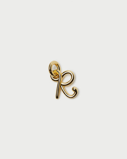 Petite breloque lettre en or