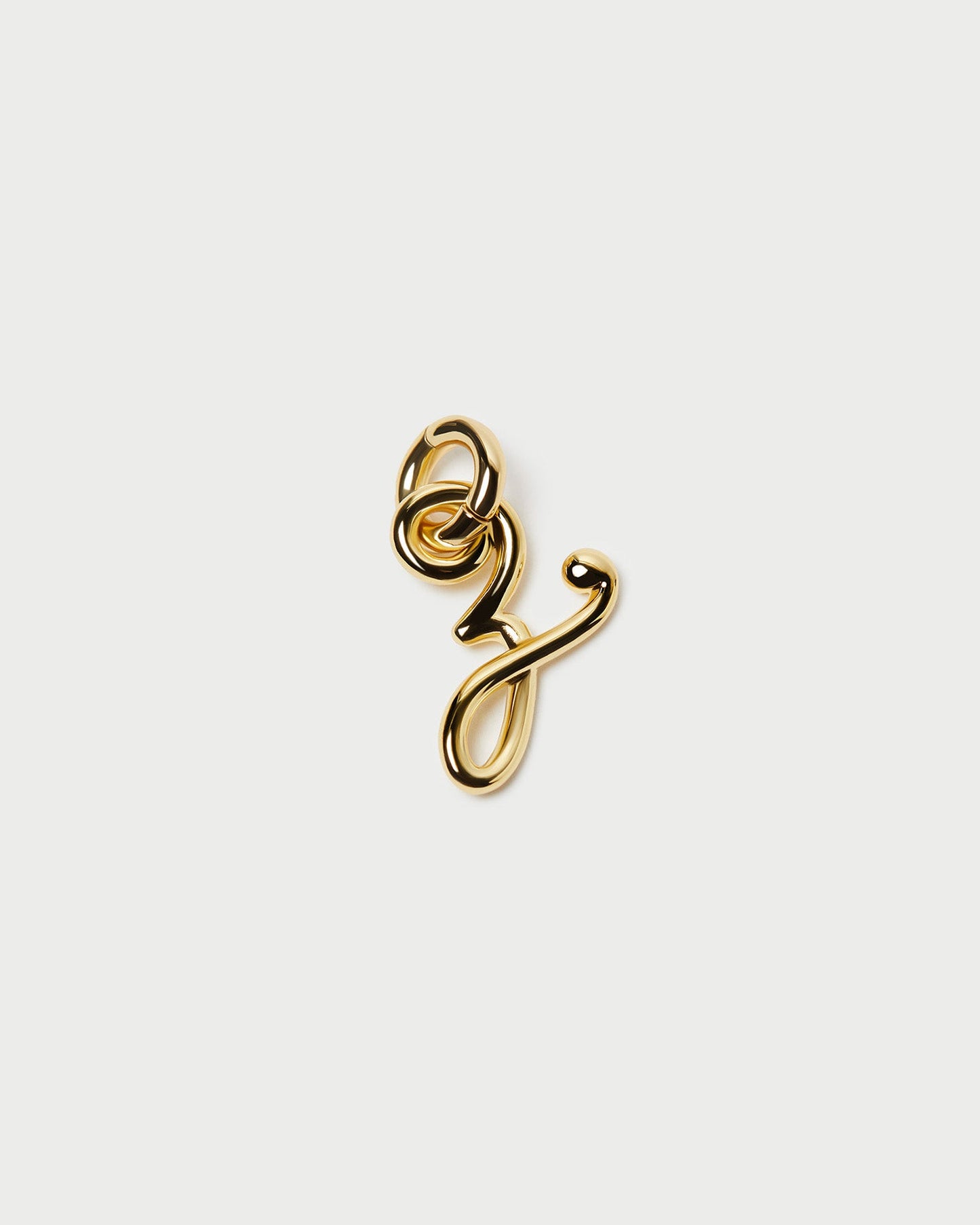 Petite breloque lettre en or